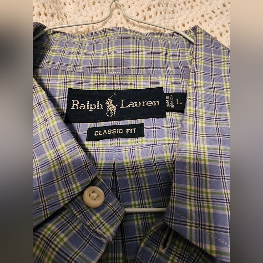 Mens L Polo shirt
